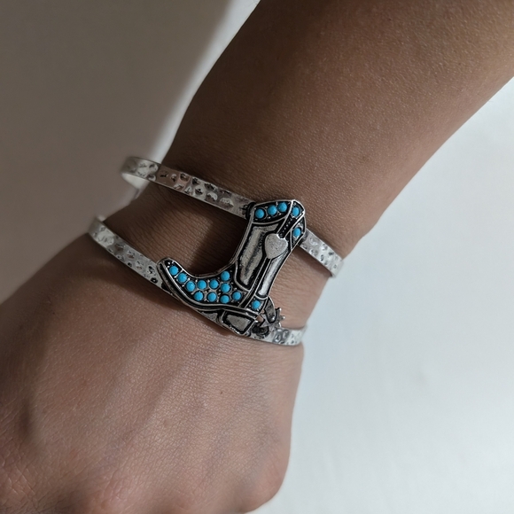 🎀$5 Boho Western Style Bracelets - Picture 10 of 14